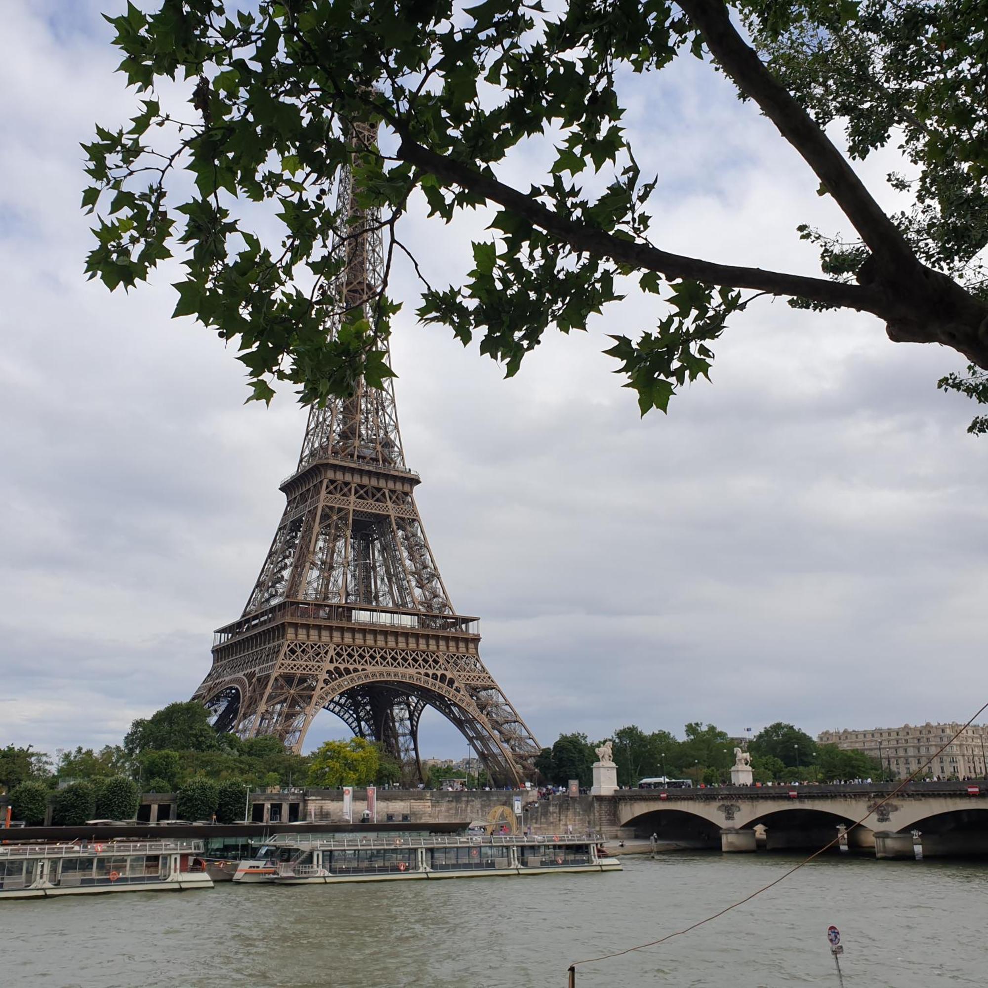 Studio Eiffel Tower Trocadero باريس المظهر الخارجي الصورة